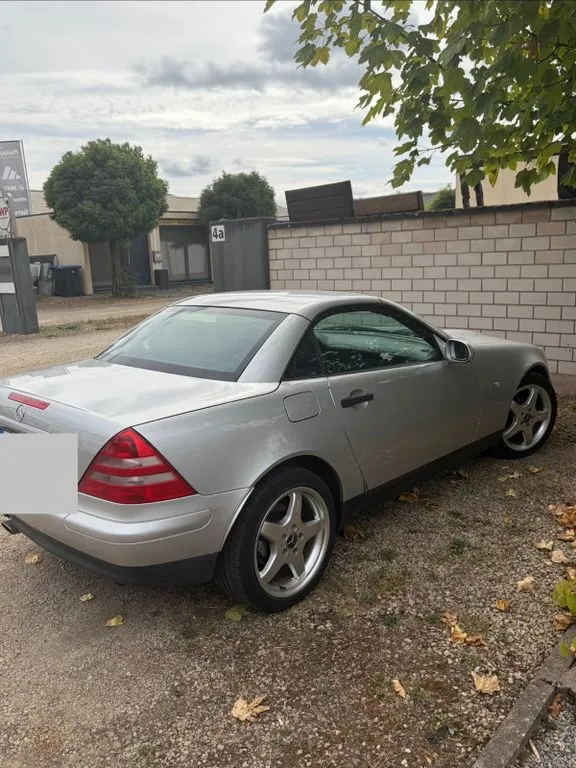 Mercedes-Benz SLK 200