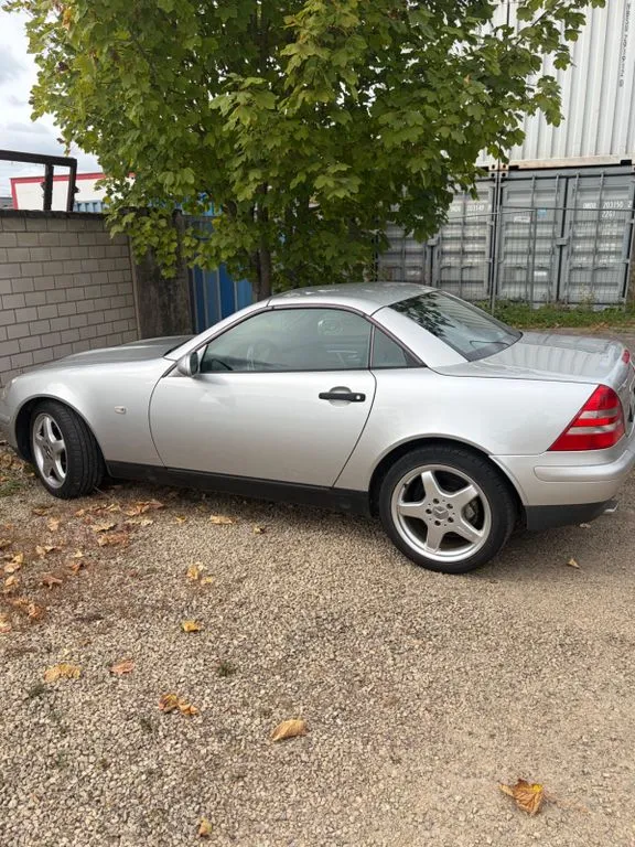 Mercedes-Benz SLK 200