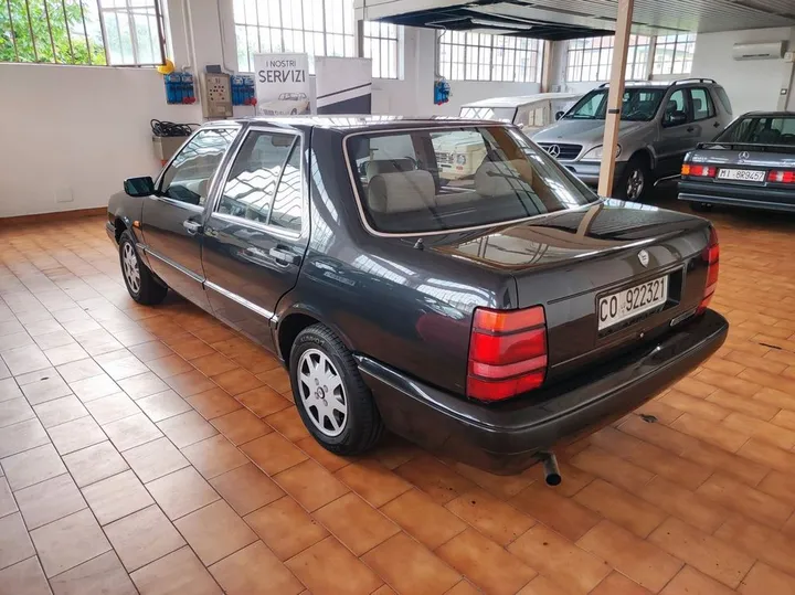 Lancia Thema