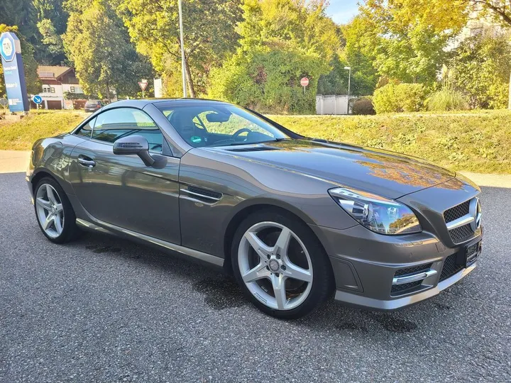 Mercedes-Benz SLK 200