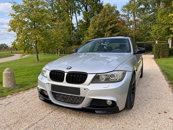 BMW 325
