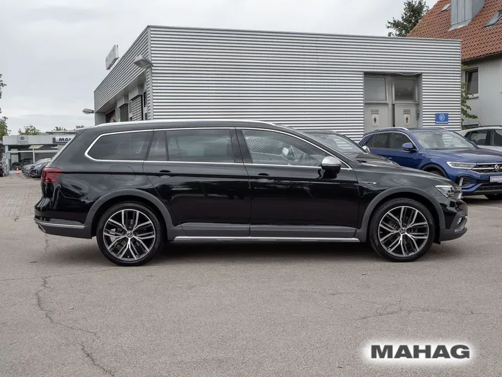 Volkswagen Passat Alltrack