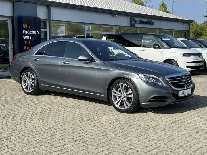 Mercedes-Benz S 400