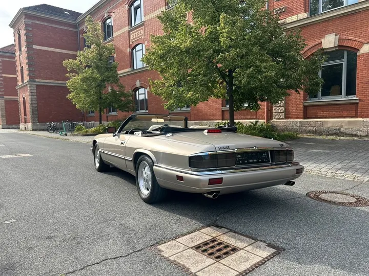 Jaguar XJS