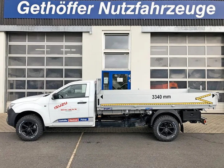 Isuzu D-Max