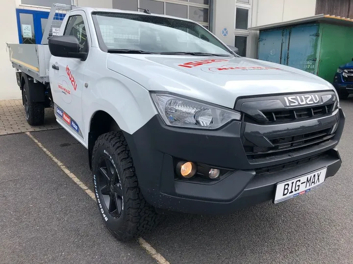 Isuzu D-Max