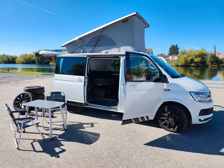Volkswagen T6 California