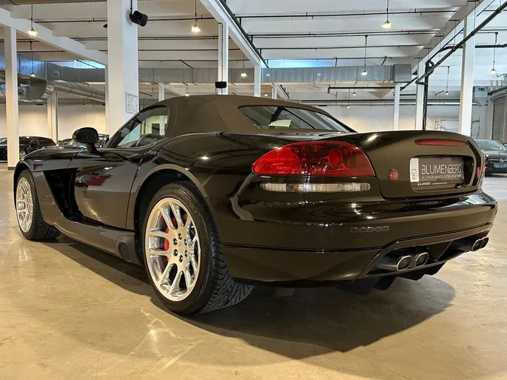 Dodge Viper