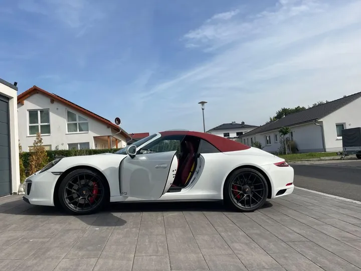 Porsche 991