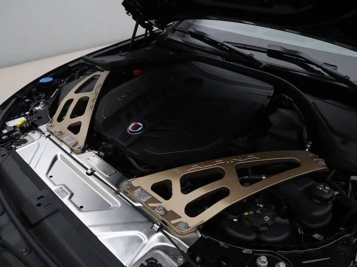 ALPINA B3