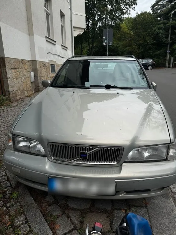Volvo V70