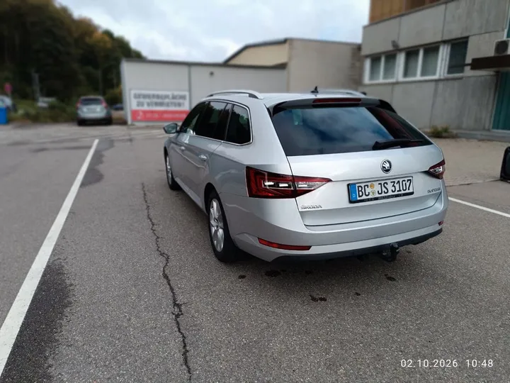 Škoda Superb