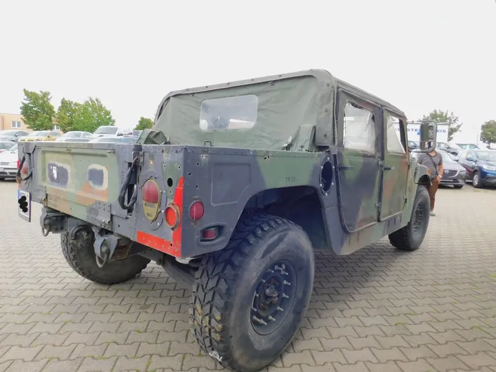 Hummer H1