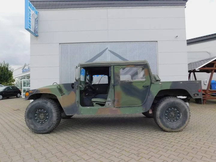 Hummer H1