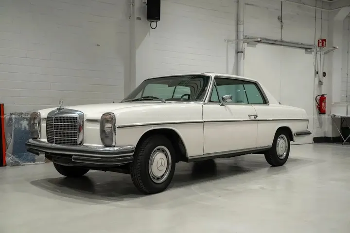 Mercedes-Benz 250
