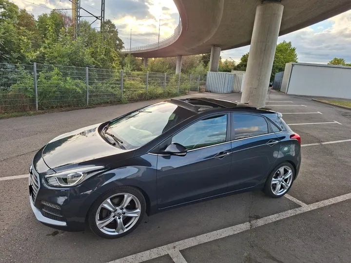 Hyundai i30