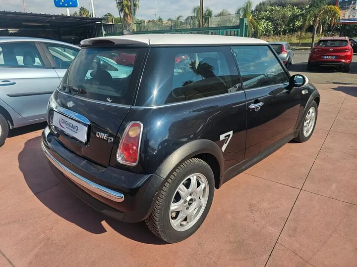 MINI One D