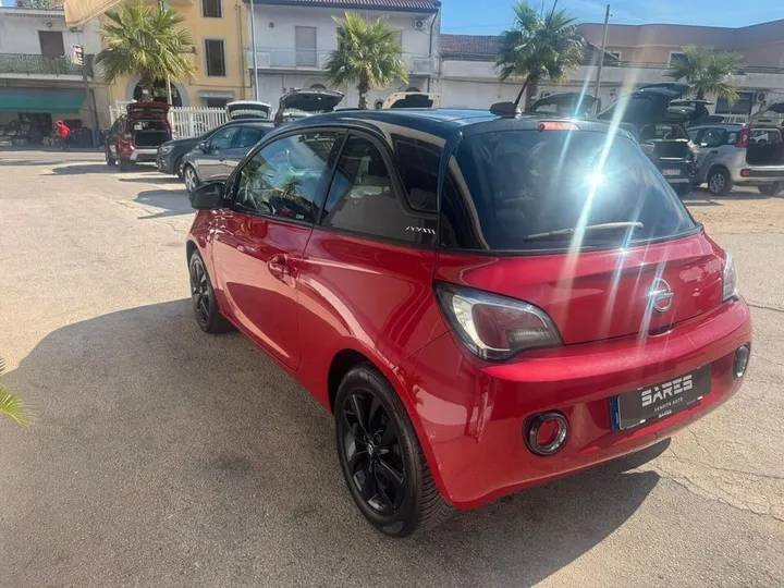 Opel Adam