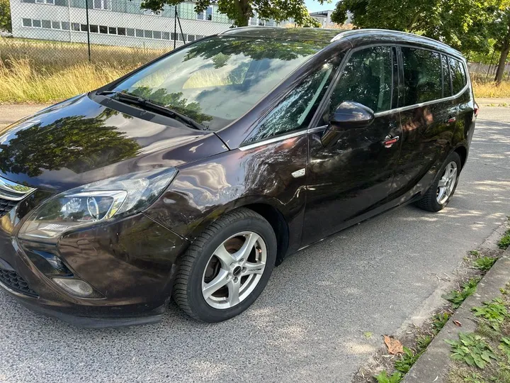 Opel Zafira Tourer