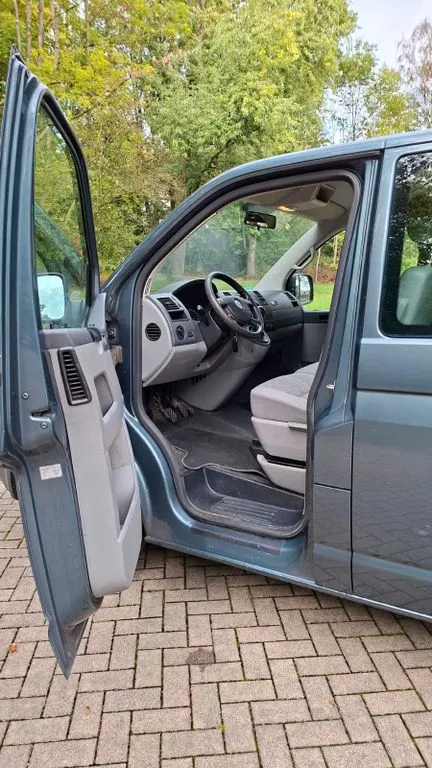 Volkswagen T5 Transporter