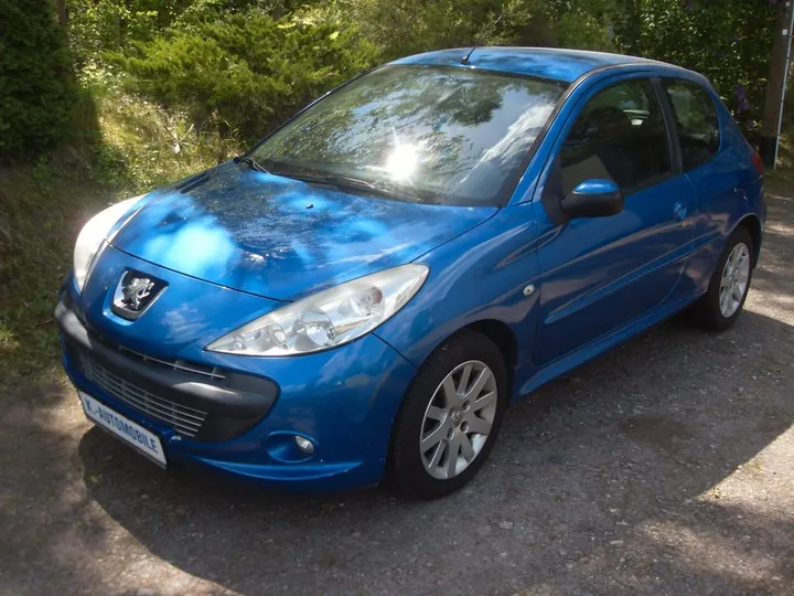 Peugeot 206