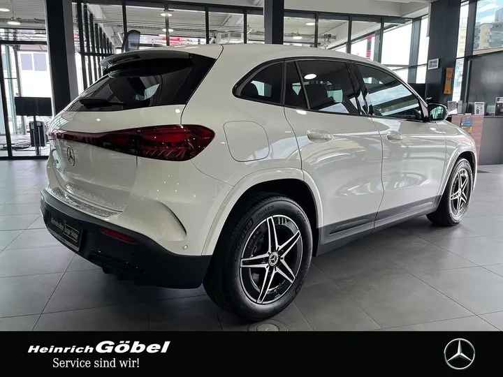 Mercedes-Benz EQA