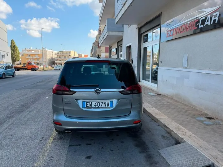 Opel Zafira Tourer