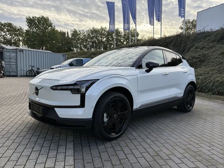 Volvo EX30