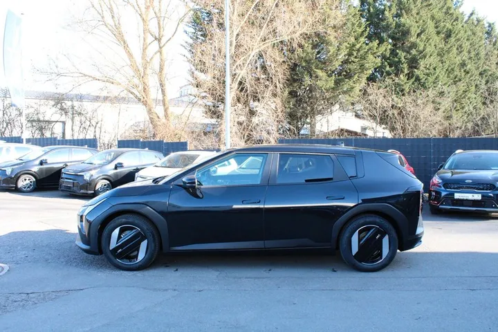 Kia EV4