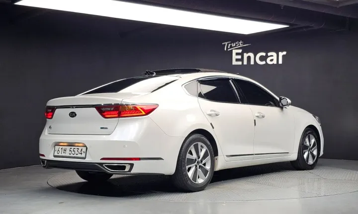 Kia K7