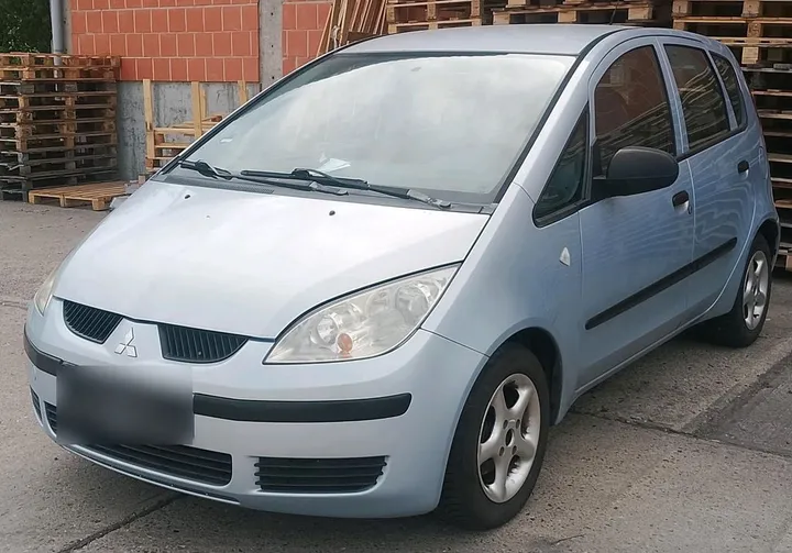 Mitsubishi Colt
