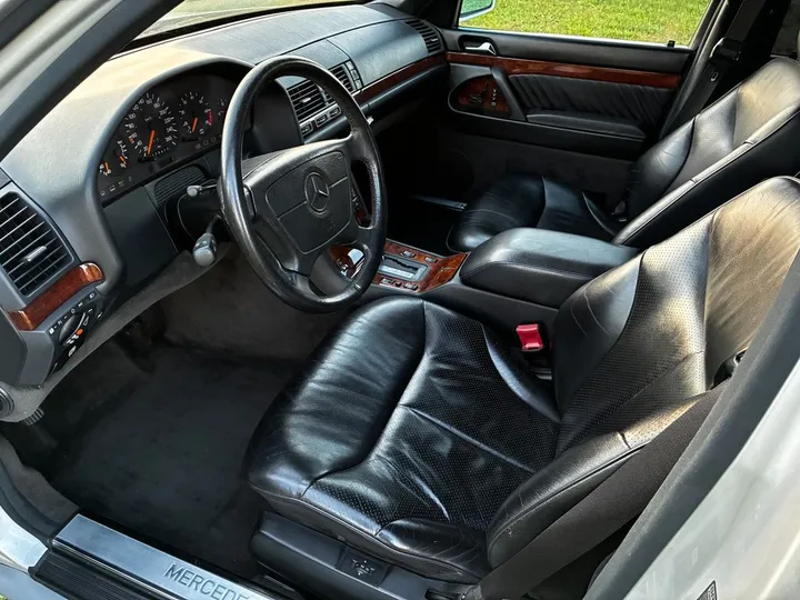 Mercedes-Benz S 500