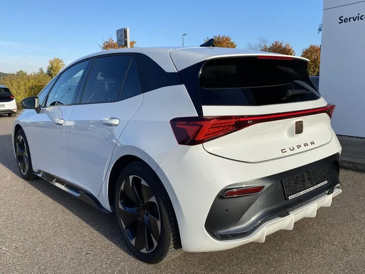 Cupra Born