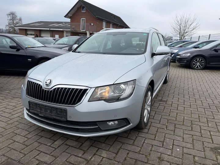 Škoda Superb