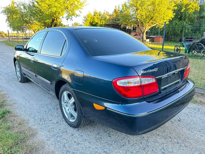 Nissan Maxima