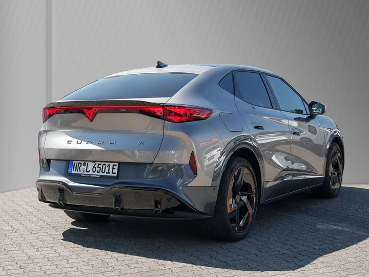 Cupra Tavascan
