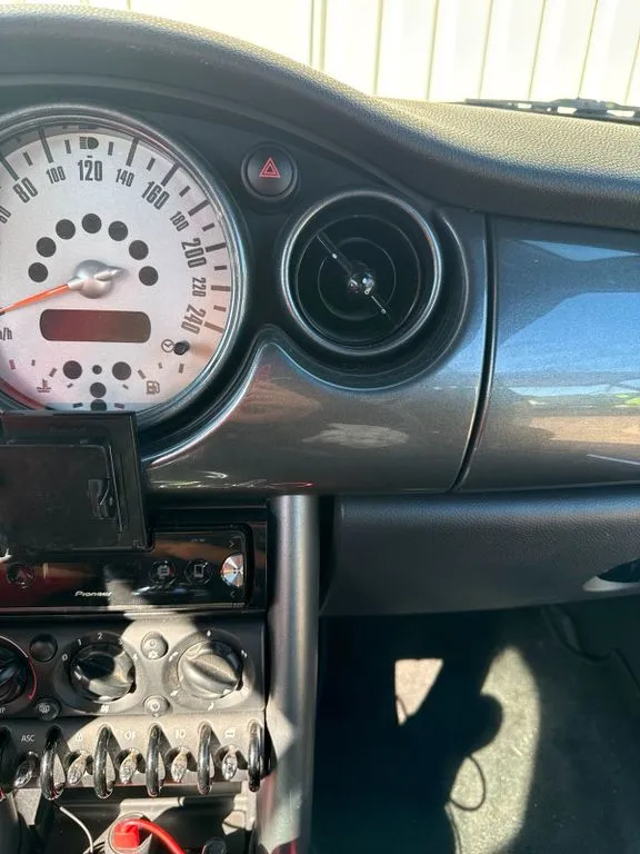 MINI One Cabrio