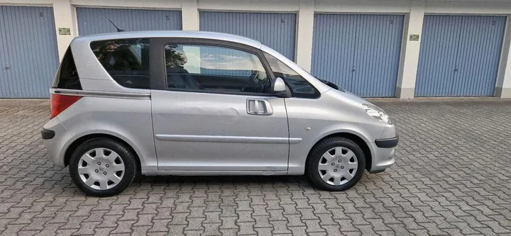 Peugeot 1007