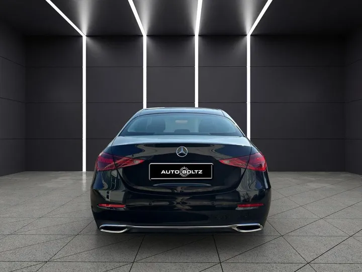 Mercedes-Benz C 180