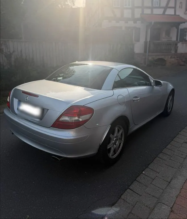 Mercedes-Benz SLK 280