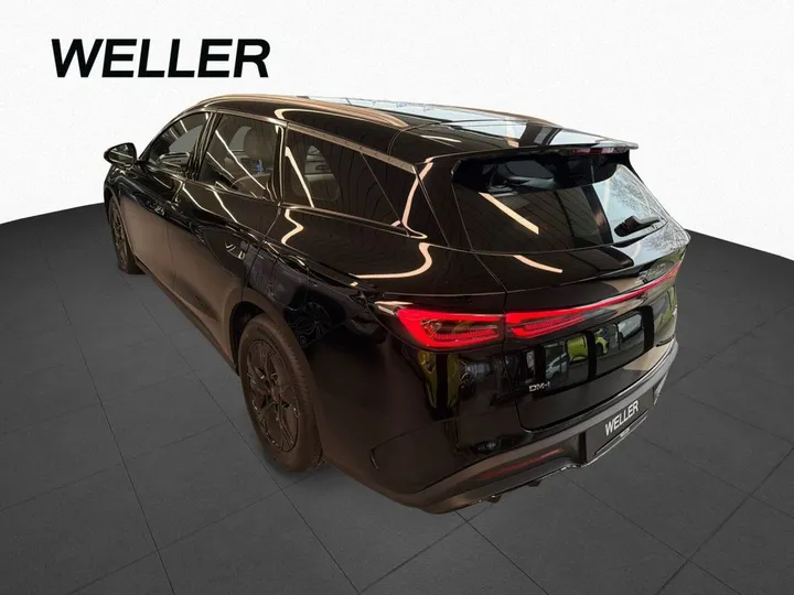 BYD SEAL
