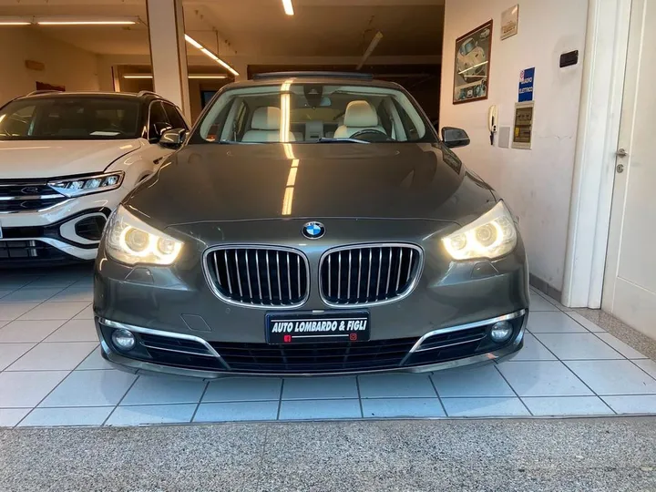BMW 518