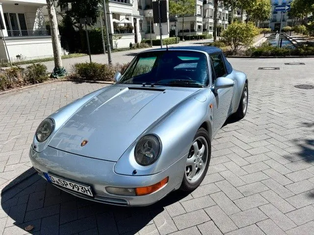 Porsche 993