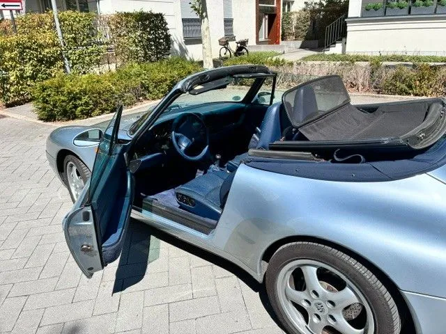 Porsche 993