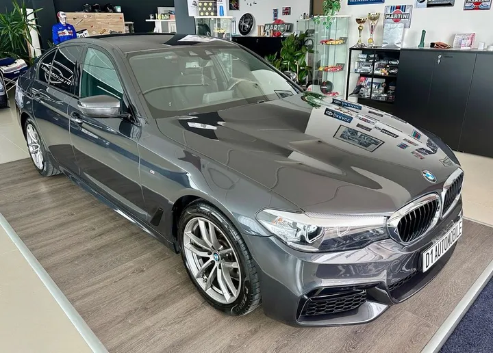 BMW 520