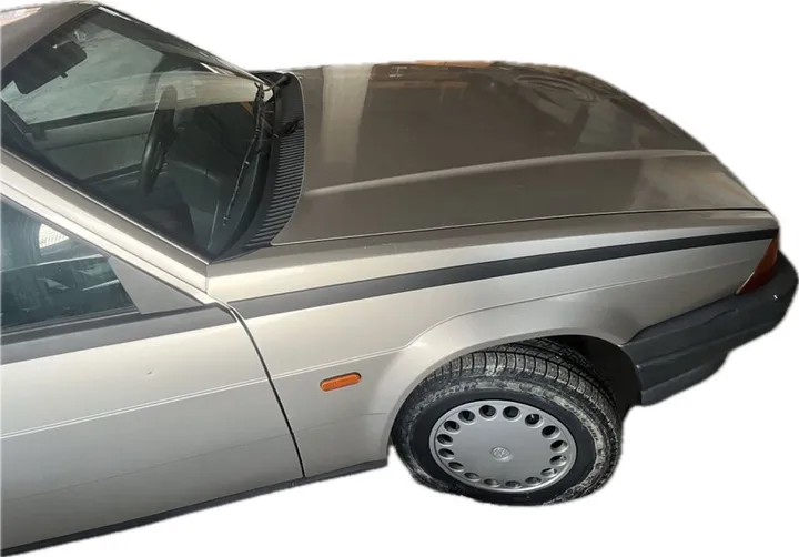 Alfa Romeo 75