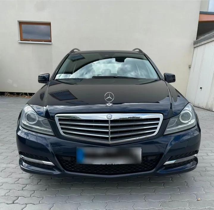 Mercedes-Benz C 250