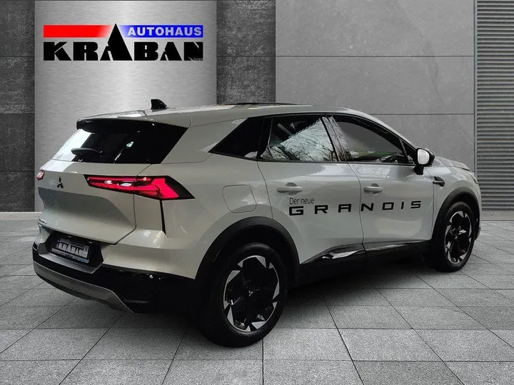 Mitsubishi Grandis
