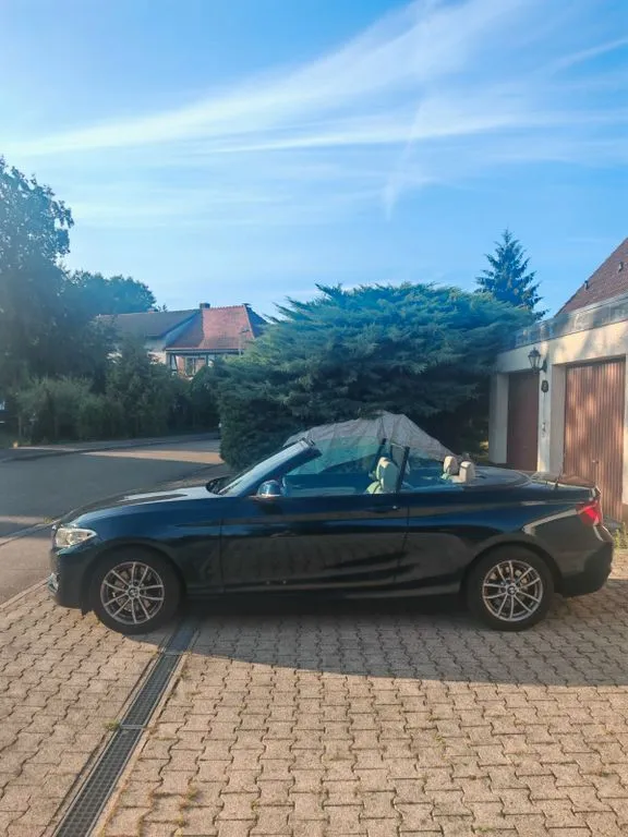 BMW 220