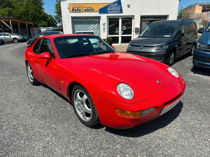 Porsche 968